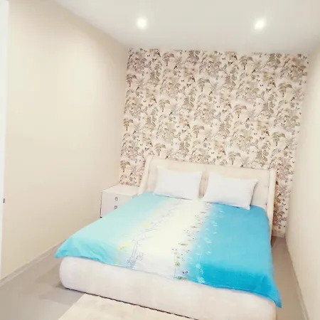 Apartnet. центр у метро - золотая горка * Mińsk